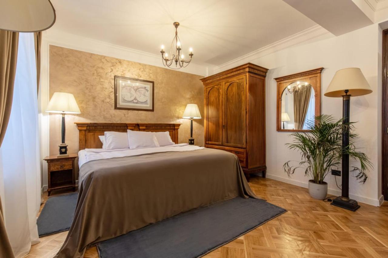 Clucerului Arc De Triomphe Hotel บูคาเรสต์ ภายนอก รูปภาพ