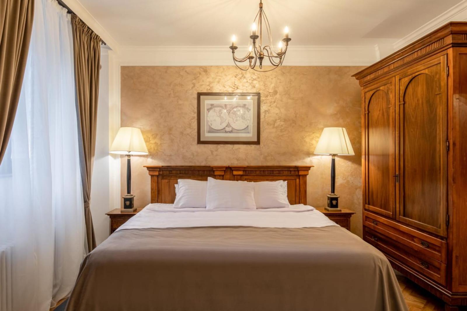 Clucerului Arc De Triomphe Hotel บูคาเรสต์ ภายนอก รูปภาพ